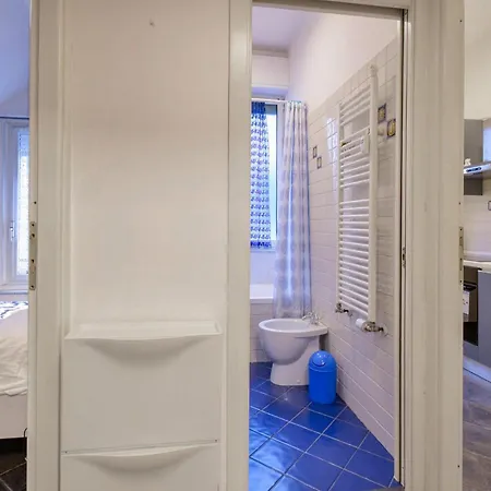 1 Bedroom Awesome In *