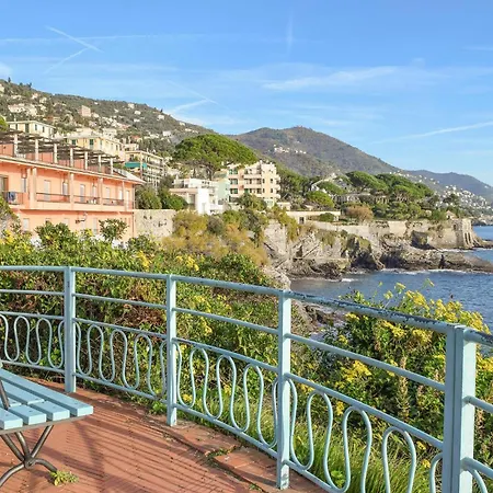 1 Bedroom Awesome In * Genoa